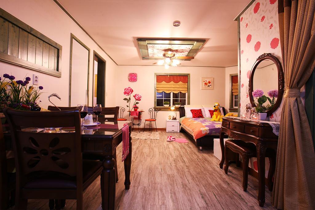 Muju Iris Pension Esterno foto